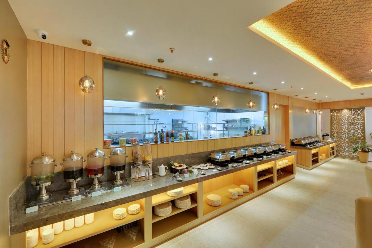 Clarion Hotel Bangalore Yesvantpur ภายนอก รูปภาพ