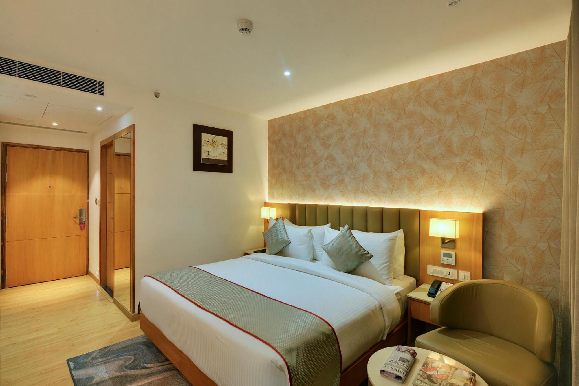 Clarion Hotel Bangalore Yesvantpur ภายนอก รูปภาพ